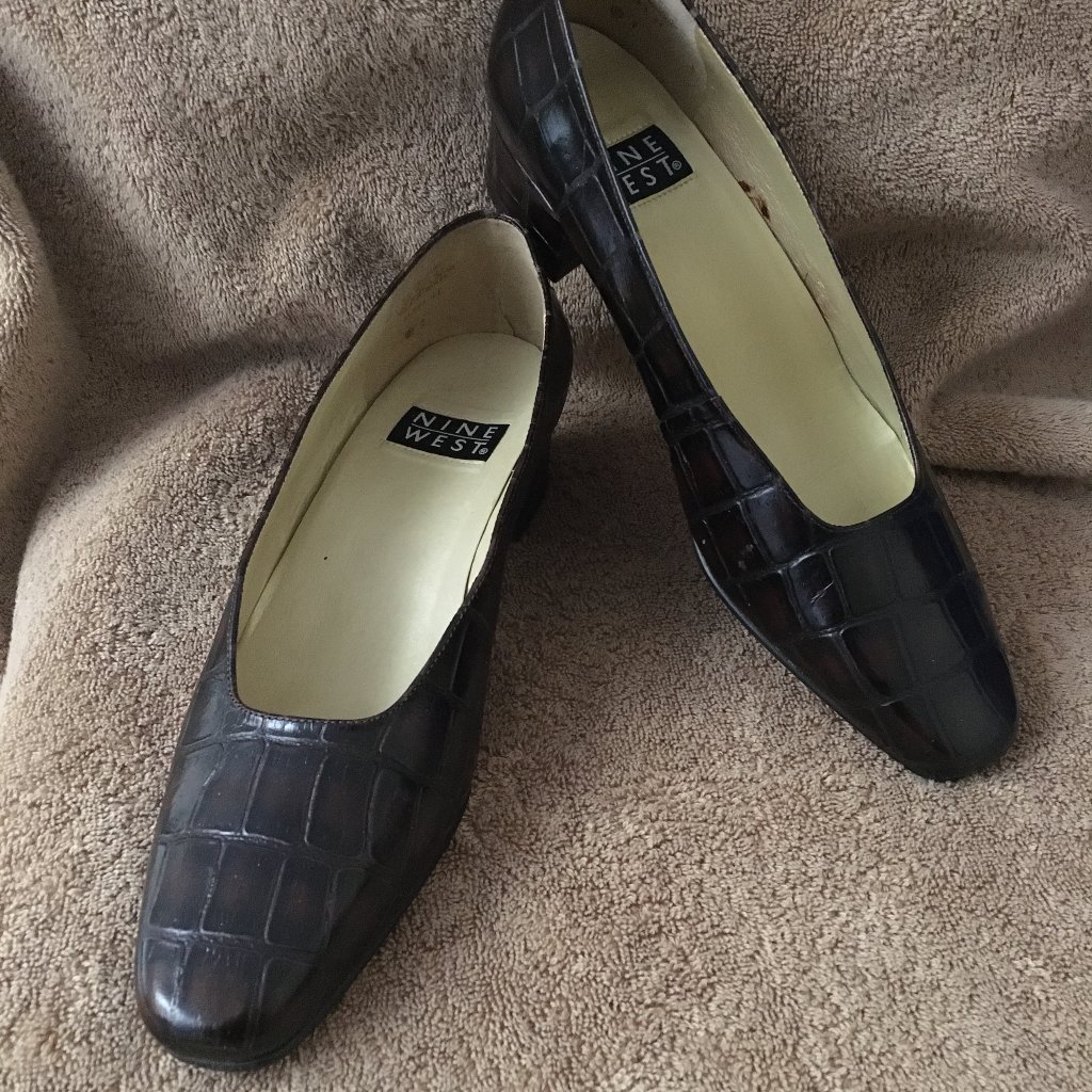Brown Crocodile Print Pumps Brown Crocodile Print Pumps